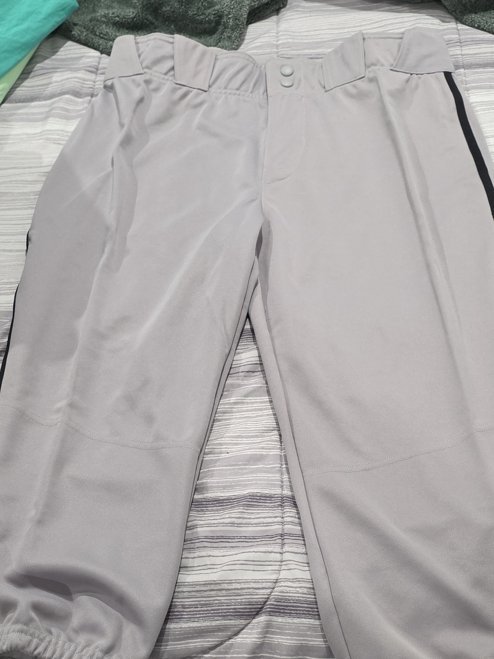 adidas Men's Light Gray Athletic Jogger Pants with Side Stripe
